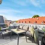 Apartment At Weinmeister - Life & Style Penthouse