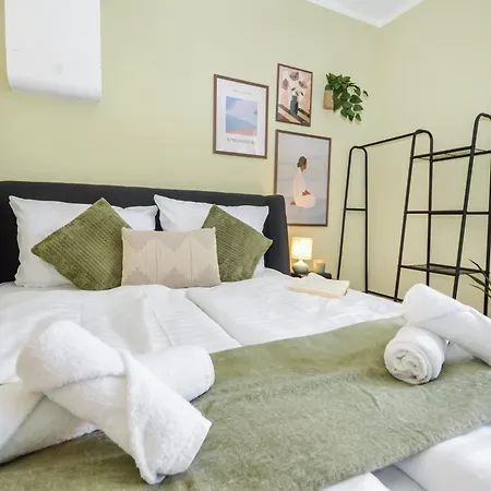 At Weinmeister - Life & Style Penthouse شقة بيليفيلد